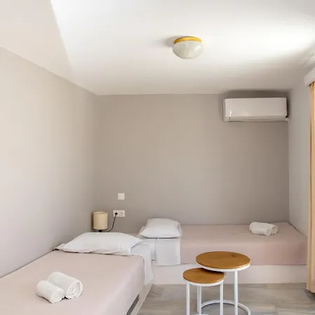 Casa de hóspedes Flora 3*