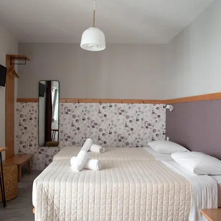 Casa de hóspedes Flora 3*
